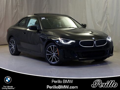 Used 2025 BMW 230i xDrive 230i xDrive w/ Premium Package image 1