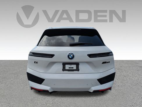 Used 2025 BMW iX M60 image 24