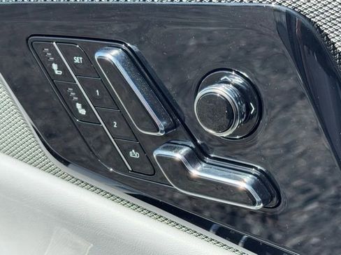 New 2025 Cadillac Optiq Sport 1 w/ LPO, ONYX Package image 16