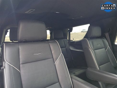 Used 2023 Cadillac Escalade Sport image 19