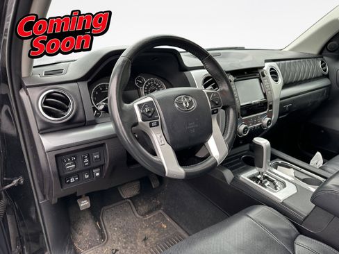 Used 2014 Toyota Tundra Platinum image 11