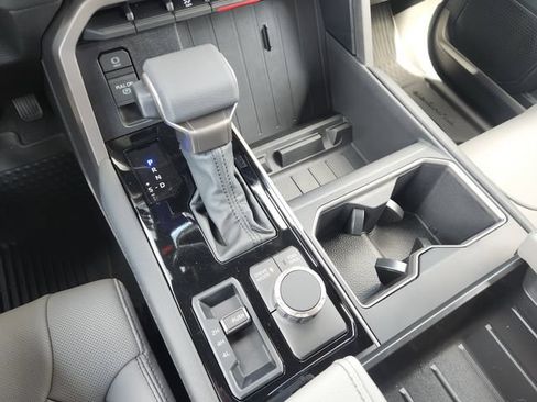 New 2026 Toyota Tundra Limited AWD/4WD image 19