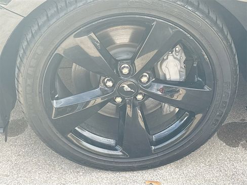 Used 2022 Ford Mustang GT Premium w/ Equipment Group 401A image 29