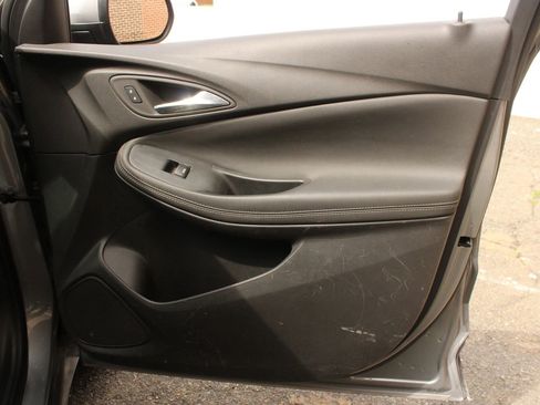 Used 2024 Buick Encore GX Preferred FWD image 37