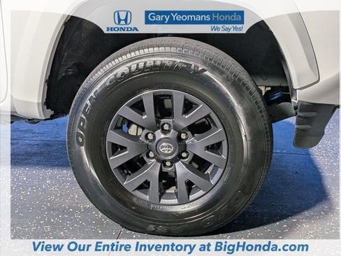 Used 2023 Toyota Tacoma SR5 w/ Technology Package AWD/4WD image 11