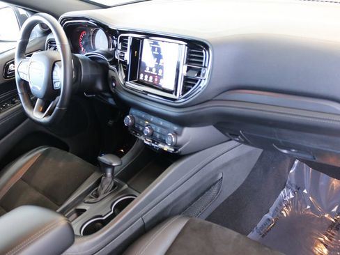 Used 2022 Dodge Durango GT image 41