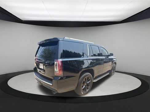 Used 2015 GMC Yukon Denali w/ Touring Package AWD/4WD image 7