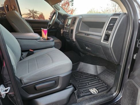 Used 2018 RAM 1500 Express w/ Express Value Package image 15