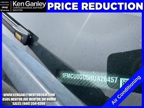 Used 2017 Ford Escape SE FWD image 26