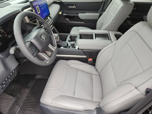 New 2026 Toyota Tundra Limited AWD/4WD image 11