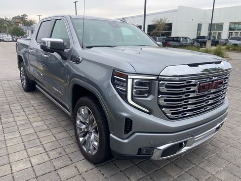 Used 2024 GMC Sierra 1500 Denali image 10