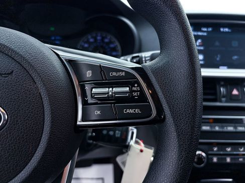 Used 2019 Kia Optima LX image 28