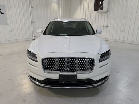 Used 2023 Lincoln Nautilus AWD w/ Premium Package image 8