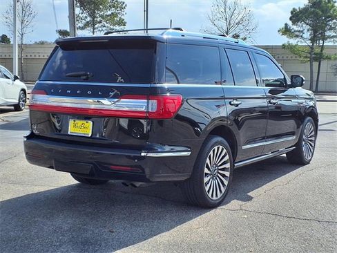 Used 2019 Lincoln Navigator Reserve w/ Cargo Package image 2