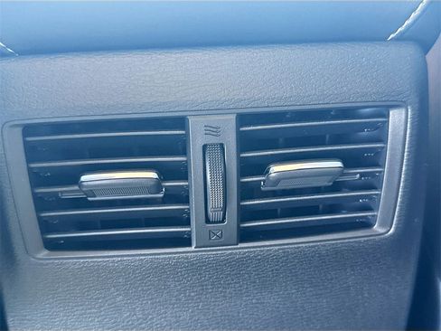 New 2026 Mitsubishi Outlander SE image 26