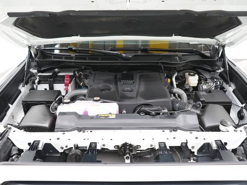 Used 2024 Toyota Tundra SR5 w/ SR5 Premium Package AWD/4WD image 30