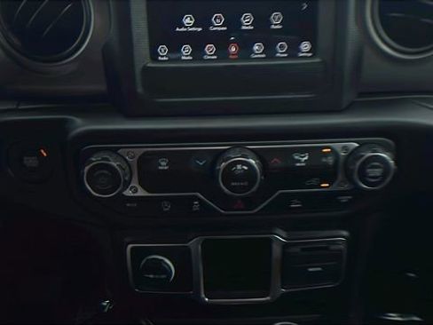 Used 2023 Jeep Wrangler Sport image 25