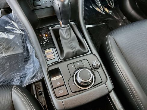Used 2019 MAZDA CX-3 Touring FWD image 22