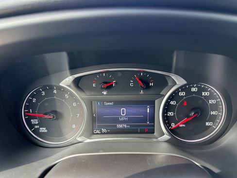 Used 2022 GMC Acadia SLE image 18