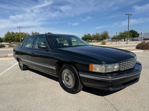 Used 1994 Cadillac De Ville Sedan image 2