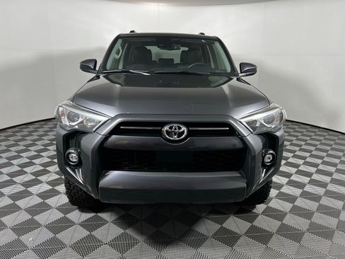 Used 2021 Toyota 4Runner SR5 AWD/4WD image 2