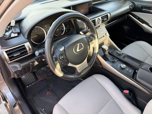 Used 2015 Lexus IS 250 image 24