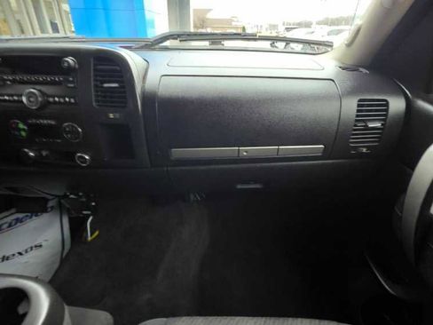 Used 2011 GMC Sierra 1500 SLE w/ Power Tech Package image 17