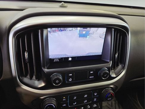 Used 2022 Chevrolet Colorado ZR2 AWD/4WD image 14