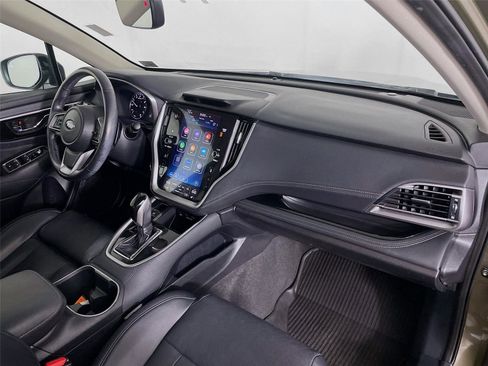 Certified 2021 Subaru Outback Limited image 34