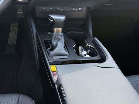 Used 2025 Lexus ES 350 Premium image 20