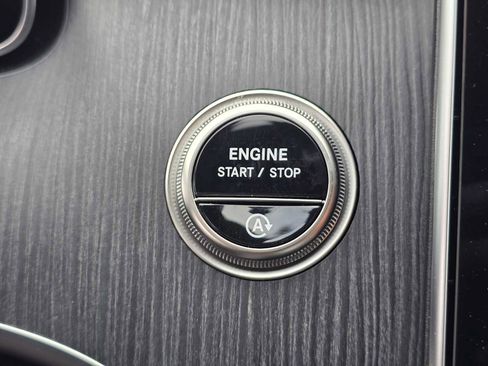 Used 2025 Mercedes-Benz C 300 C 300 image 34