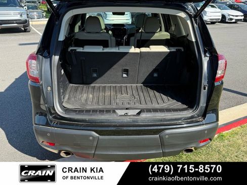Used 2022 Subaru Ascent Limited w/ Technology Package AWD/4WD image 7