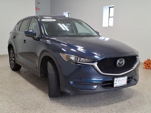 Used 2018 MAZDA CX-5 Touring AWD/4WD image 3