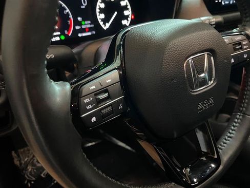 Used 2024 Honda HR-V EX-L image 18