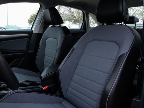 New 2026 Volkswagen Jetta SEL image 11