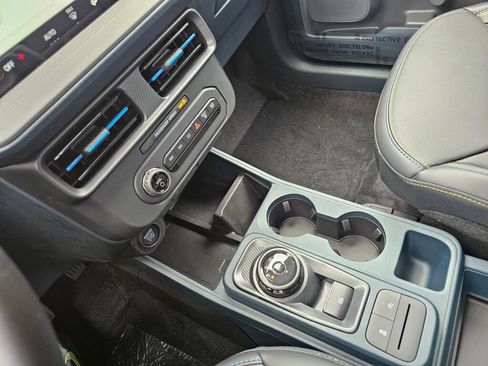 New 2026 Ford Maverick Lobo AWD/4WD image 26