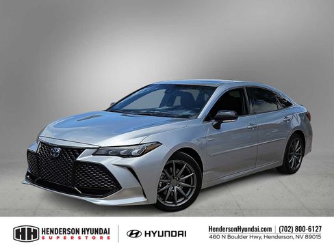 Used 2020 Toyota Avalon XSE w/ Carpet Mat Package FWD image 1
