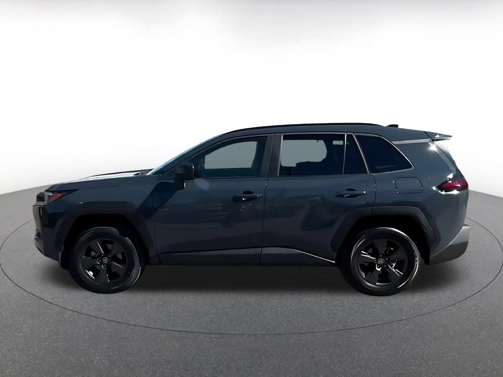 Used 2026 Toyota RAV4 LE AWD/4WD image 8