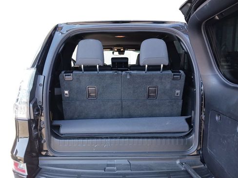 Used 2023 Lexus GX 460 Premium w/ Premium Package AWD/4WD image 13