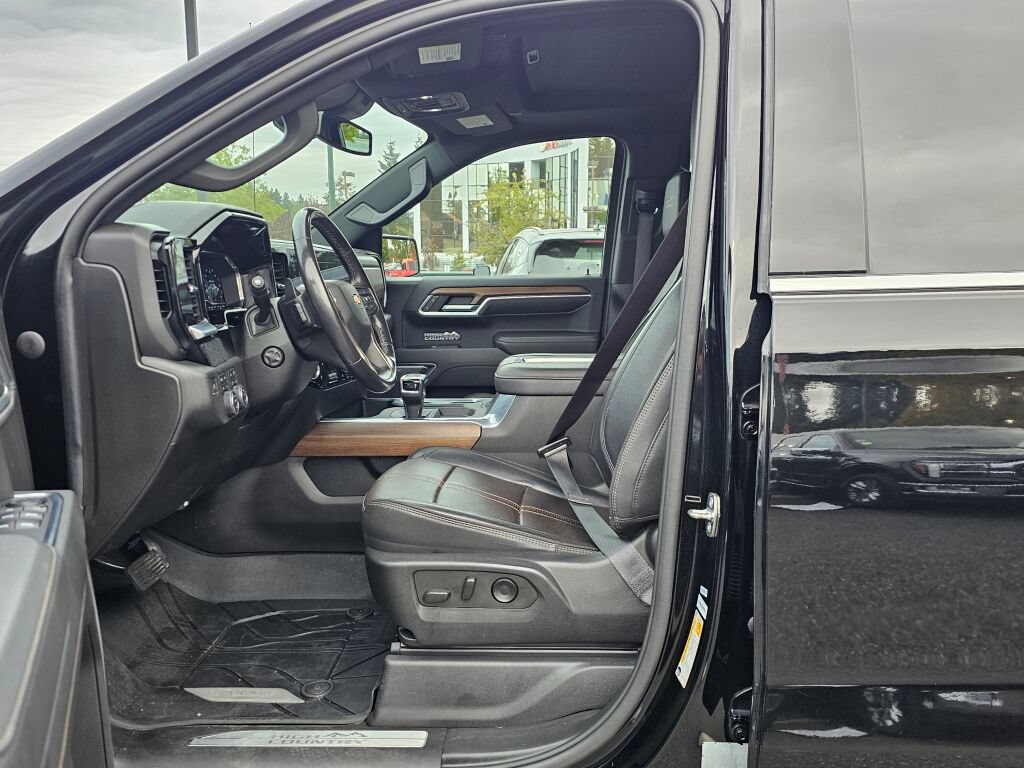 Certified 2022 Chevrolet Silverado 1500 High Country AWD/4WD image 25