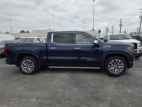 Used 2022 GMC Sierra 1500 Denali w/ Denali Reserve Package RWD image 4