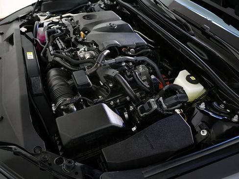 Used 2026 Toyota Camry LE FWD image 35
