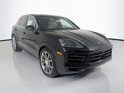New 2026 Porsche Cayenne image 28
