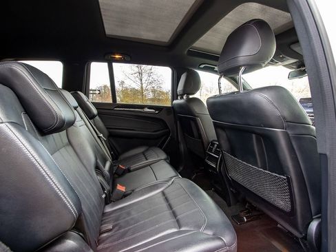 Used 2019 Mercedes-Benz GLS 450 4MATIC w/ Premium 1 Package image 24