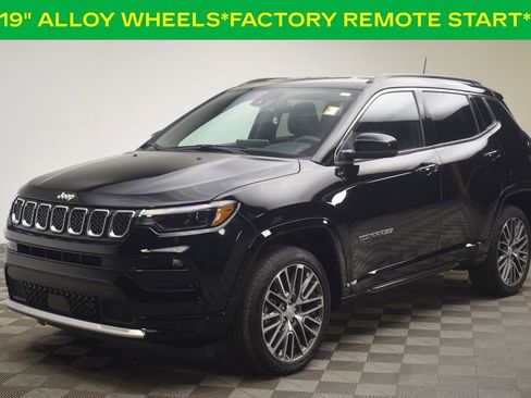 Certified 2023 Jeep Compass Limited w/ Elite Group AWD/4WD image 2