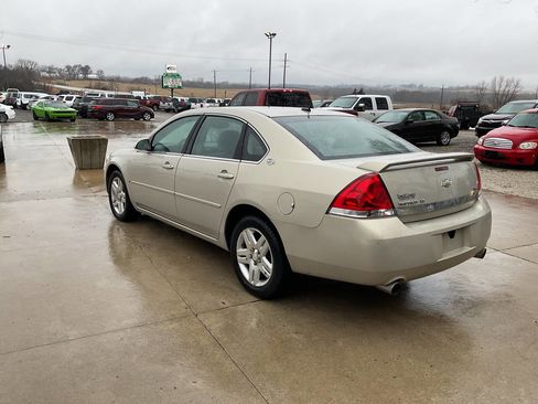 Used 2008 Chevrolet Impala LT image 7