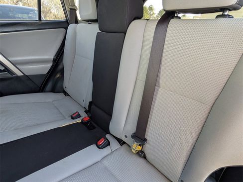 Used 2018 Toyota RAV4 XLE image 24