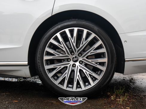 Used 2021 Audi A8 L 3.0T w/ Executive Plus Package image 12