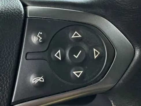 Used 2016 Chevrolet Suburban LTZ AWD/4WD image 24
