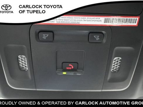 Used 2026 Toyota Camry SE FWD image 36